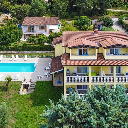 Mugeba Ii Διαμέρισμα *